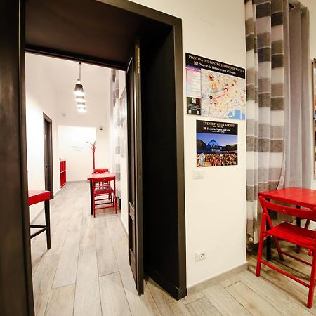 Casa Interattiva Naples'Secrets Bed & Breakfast Bagian luar foto