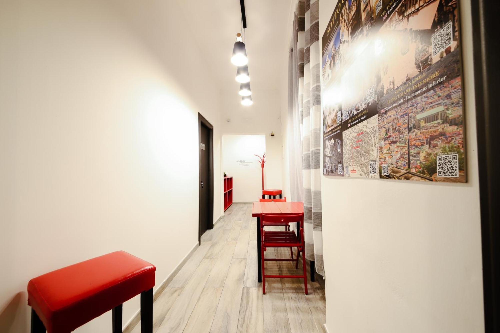 Casa Interattiva Naples'Secrets Bed & Breakfast Bagian luar foto